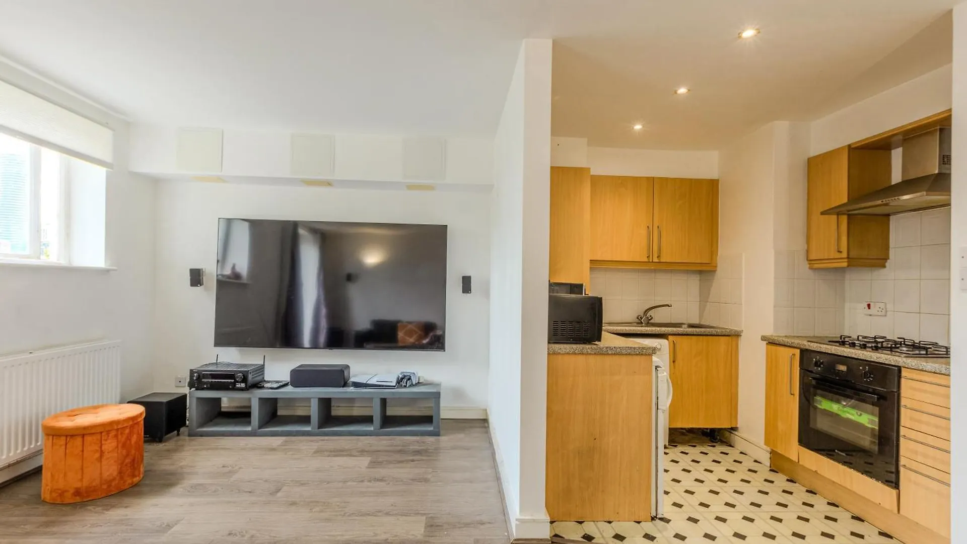 Peaceful 1Br Near Canary Warf, 2Min Thames River London United Kingdom